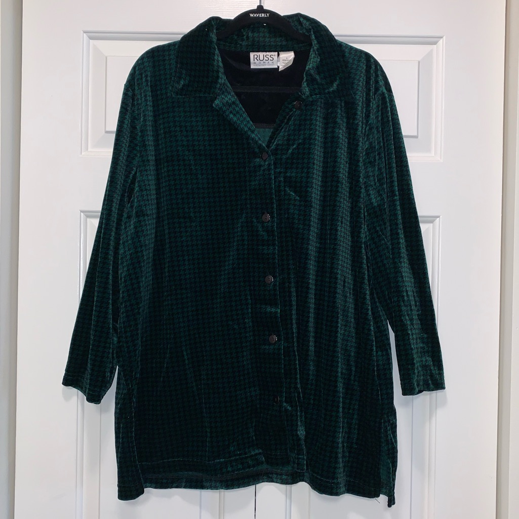 Soft Houndstooth Button Down